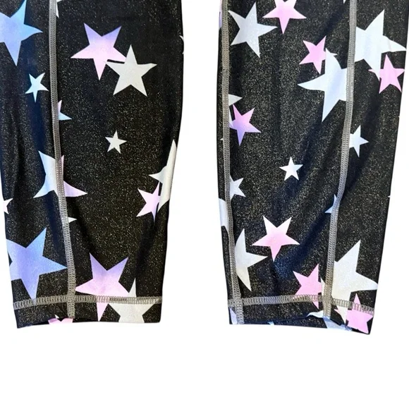 Torrid Active Set: Performance Core Leggings & Purple Off Shoulder Wicking Tee 2 - Picture 13 of 15